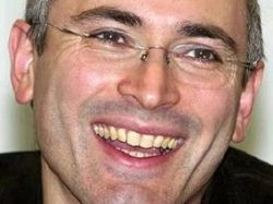 Facebook закрыла и открыла страничку Ходорковского