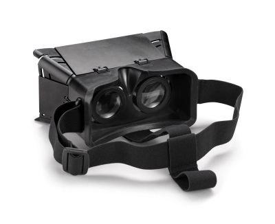 ARCHOS подарила прокуратуре очки виртуальной реальности	