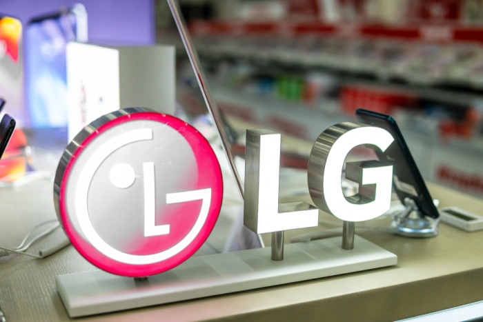 LG пытается реанимировать производство смартфонов с помощью аутсорсинга