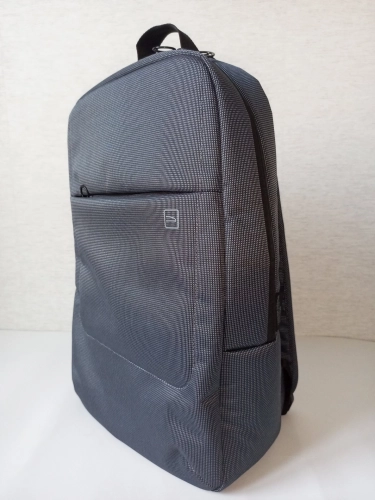 Tucano Loop Backpack: прикрою спину с удобствами . Рис. 1