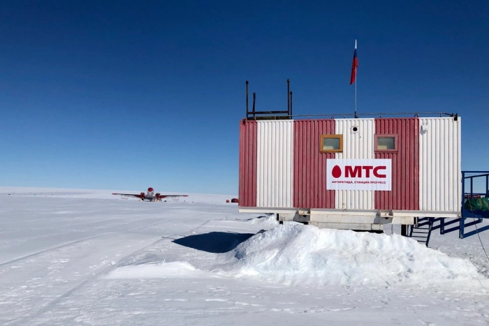 МТС установила в Антарктиде самую южную базовую станцию