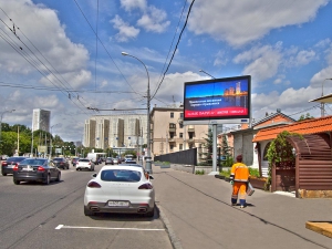 На улицах Москвы за год появилось 150 новых рекламных LED-мониторов