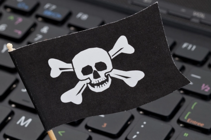 Аудитория интернет-пиратов растет, а заработки снижаются