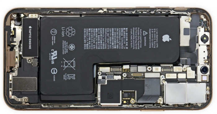 Несъемный аккумулятор в устройствах Apple: плюсы и минусы