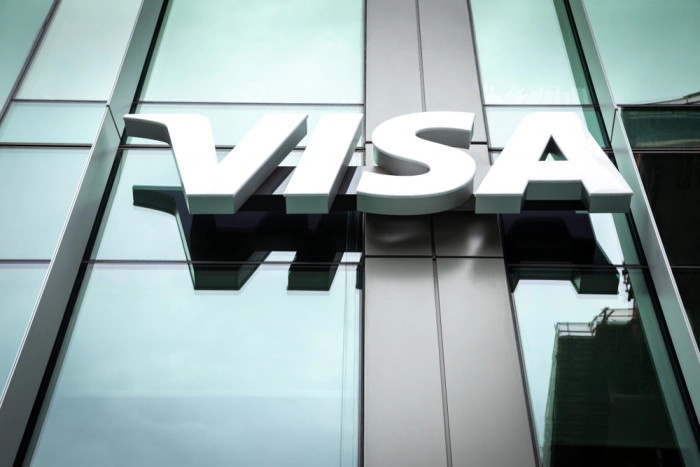 Visa запустила B2B Connect в России