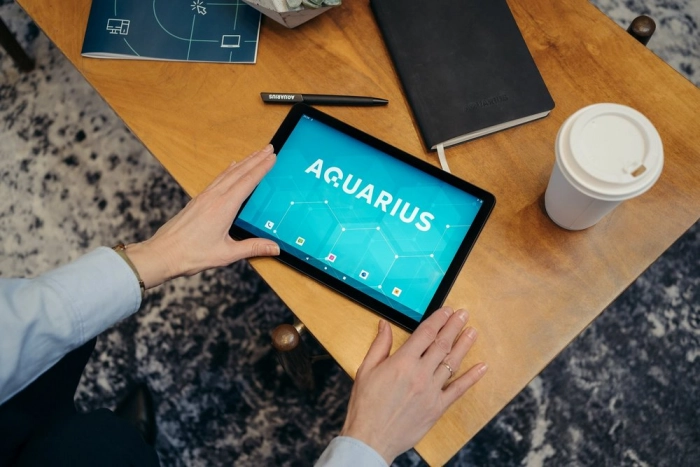 До конца года «Аквариус» выпустит в розницу ноутбуки, планшеты и смартфоны на базе ОС «Аврора»
