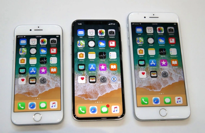 Apple планирует выпустить три новых модели iPhone в этом году 