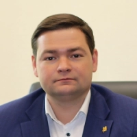 Андрей Овчаренко