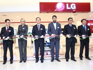 LG открывает фирменный магазин в Москве	