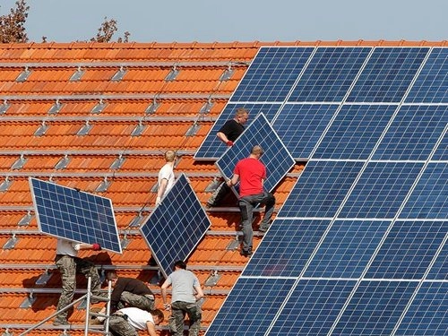 Доля солнечного электричества в Германии перевалила за половину