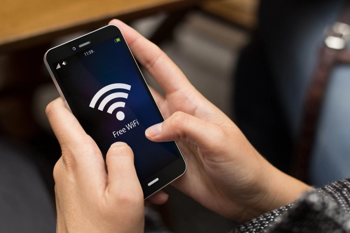 Большинство пользователей публичных сетей Wi-Fi рискуют личными данными