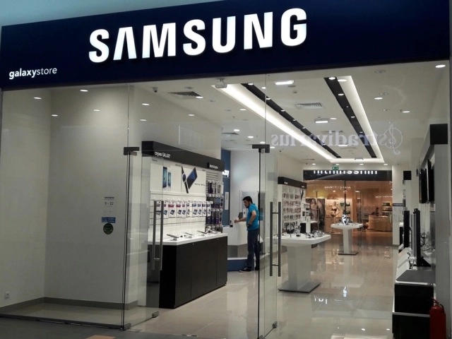 Inventive Retail Group открыла три новых магазина Samsung в России