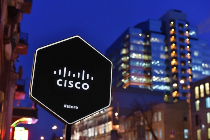 Cisco заплатит $8,6 млн за халатность