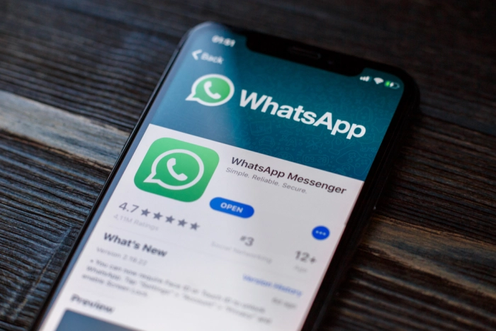 Павел Дуров советует удалить WhatsApp со смартфонов