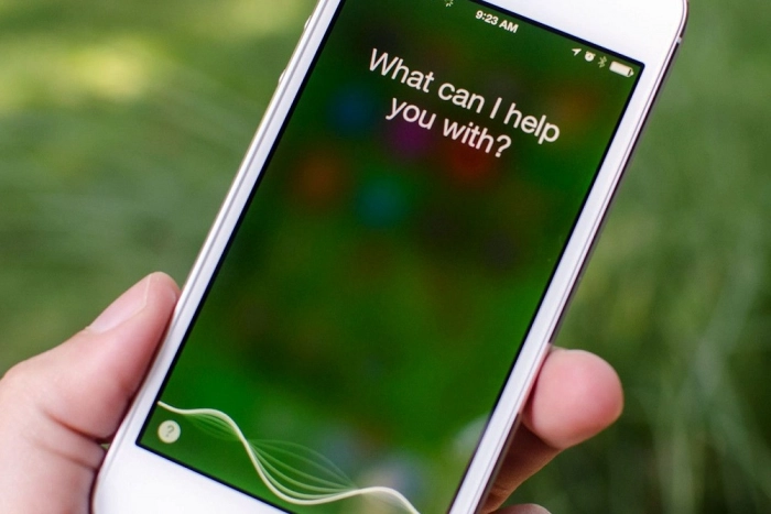 Siri прослушивает личные разговоры пользователей 