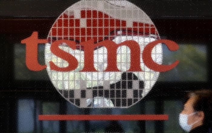 TSMC вложит $100 млрд в интенсификацию производства чипов на своих фабриках