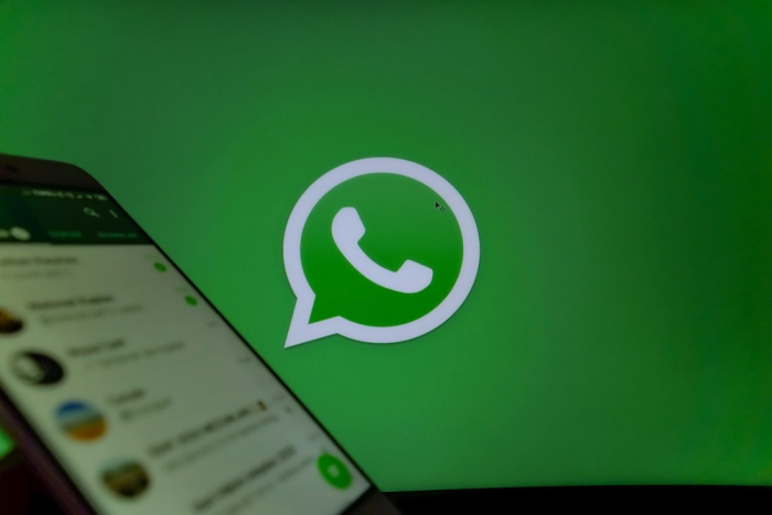 WhatsApp разрешит обмен сообщениями при блокировке