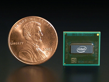 Intel приступила к поставкам новых процессоров Intel Atom 
