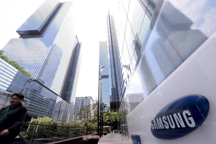 Выручка Samsung обрушилась до минимальных значений за десятилетие