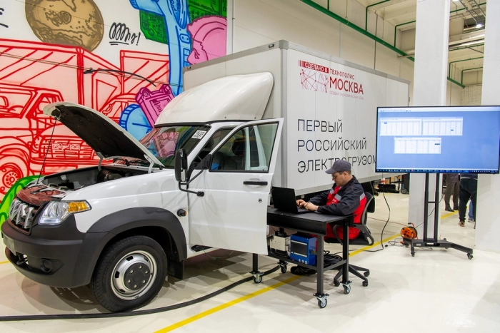 В ОЭЗ «Технополис Москва» запустили серийное производство электрогрузовиков EVM Pro