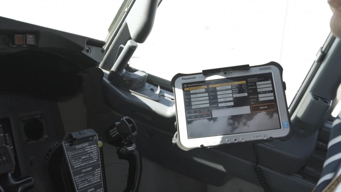 Аэрофлот оснастил кабины экипажа планшетами Panasonic