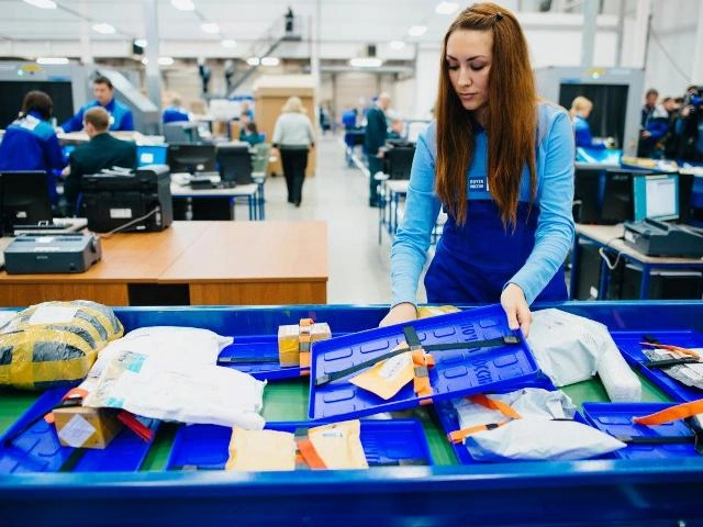 Почта России запустила отправку по услуге «Посылка онлайн» для интернет-магазинов еще в четырех городах России