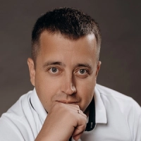 Сергей Панарин