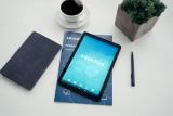 «Аквариус» запустил серийное производство компактного планшета Aquarius Cmp NS220RE