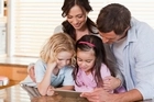 Семейные развлечения: от планшета к домашним роботам