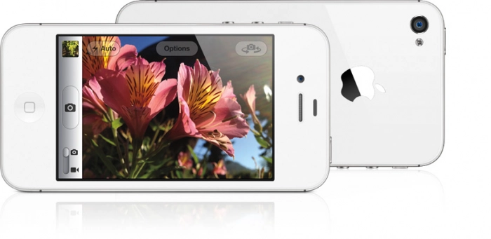 Apple представила новый iPhone 4S