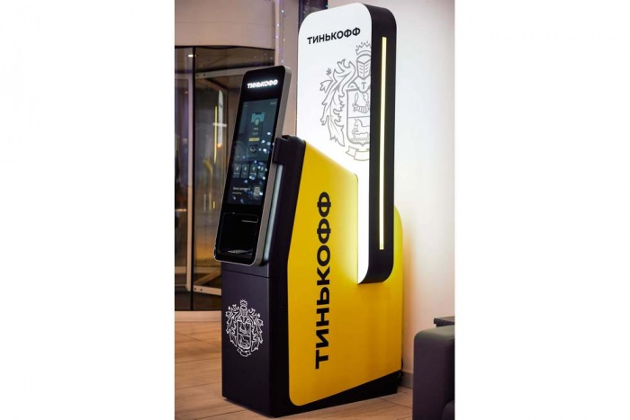 «Тинькофф» представил банкомат собственного производства