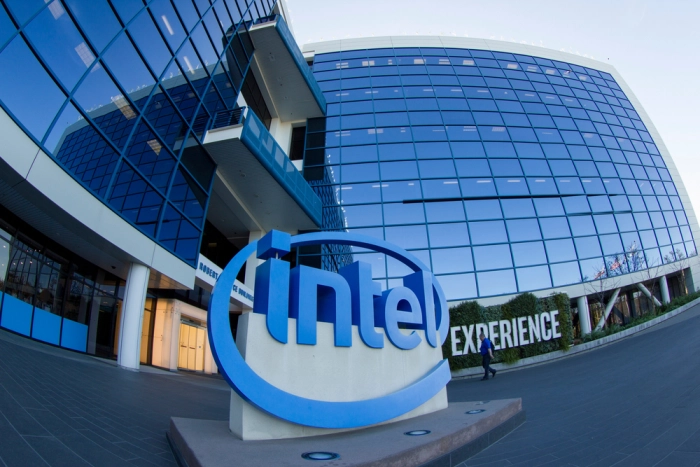Intel наращивает мощности в Европе: корпорация построит завод по производству чипов в Италии