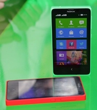 Nokia X – доступный смартфон на ОС Android. Рис. 3