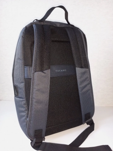 Tucano Loop Backpack: прикрою спину с удобствами . Рис. 3