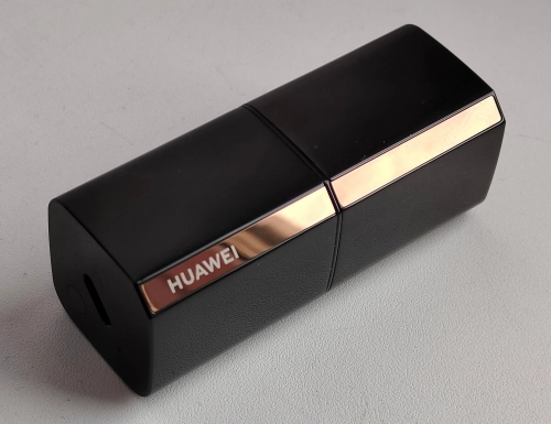 Huawei FreeBuds Lipstick: пойду подкрашу... ушки!. Рис. 1