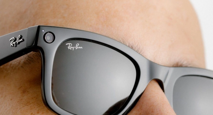 Facebook в сотрудничестве с Ray-Ban представила фото-очки. Рис. 2